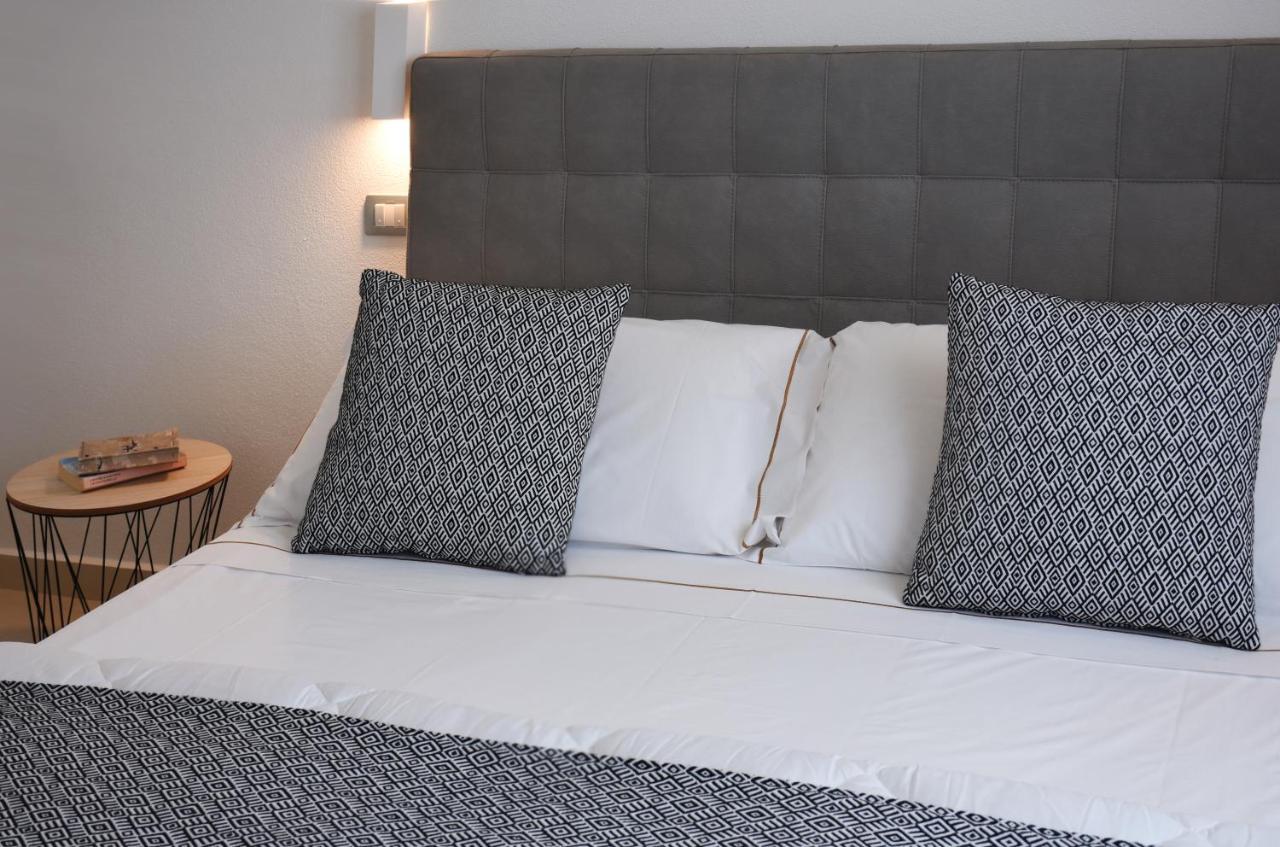 Xenia Hotel Villasimius Eksteriør bilde