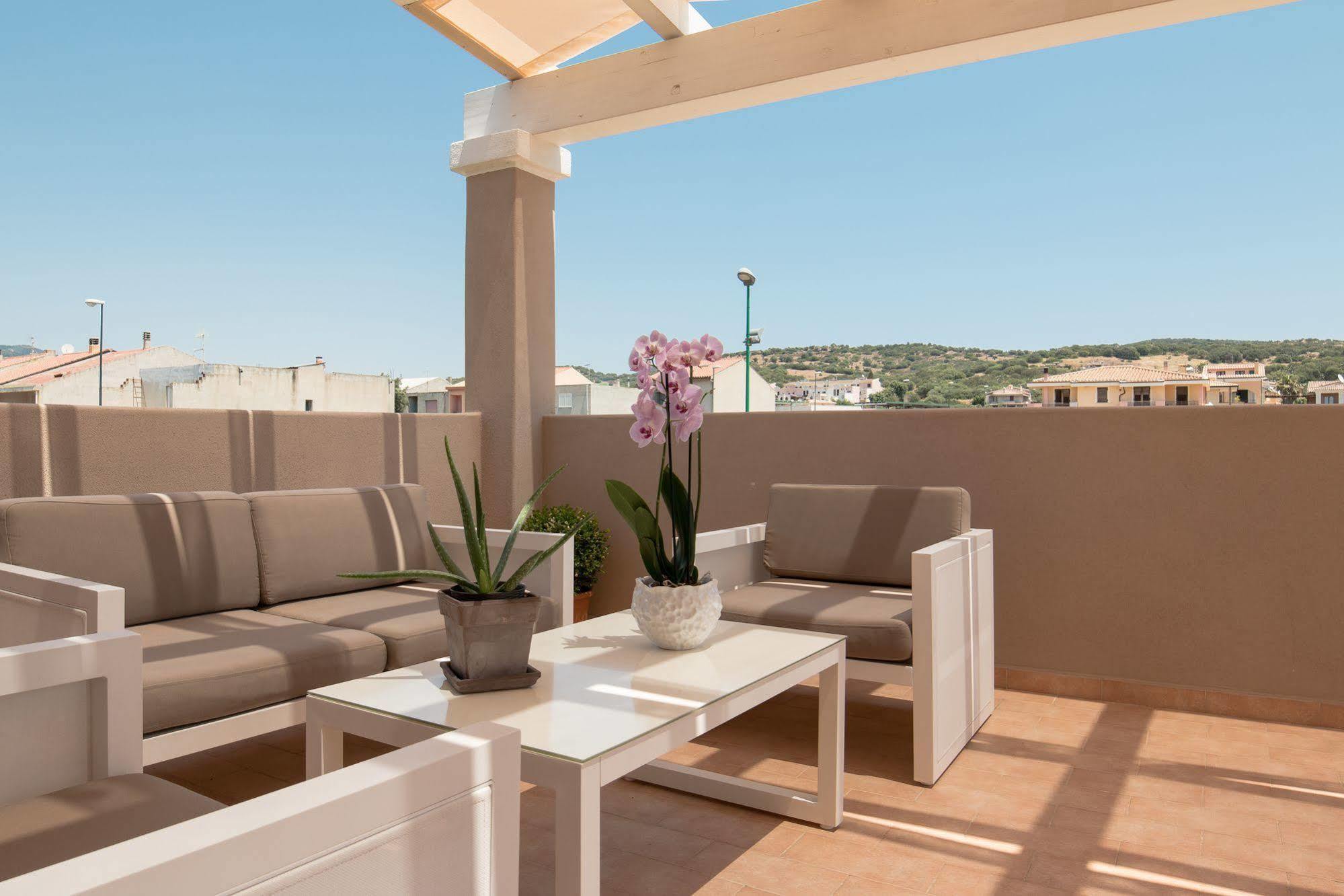Xenia Hotel Villasimius Eksteriør bilde